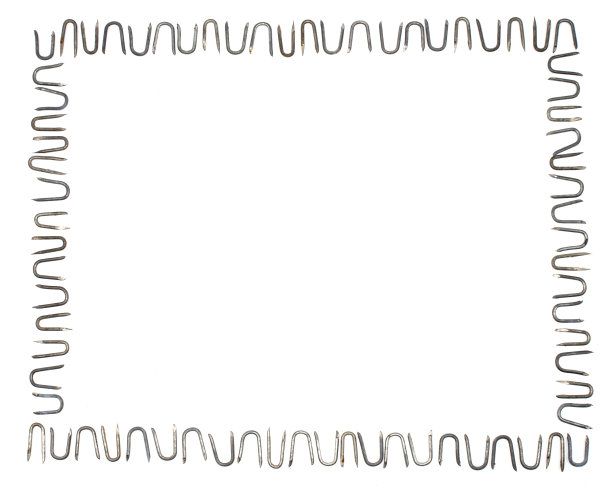 水平框架的重型铁丝网钉材料，用于建筑和木工边沿图片下载