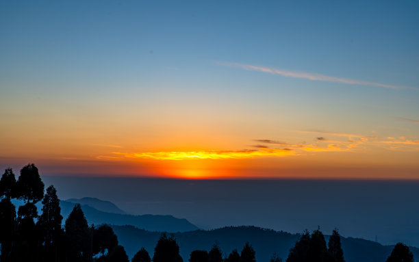 日出的观点图片下载