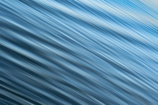 船的尾迹用慢速快门形成的图案图片下载