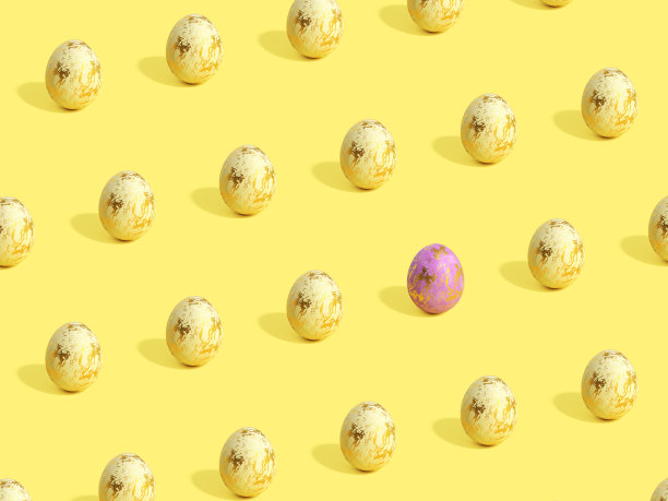 淡黄色背景的复活节彩蛋。复活节时间概念。三维渲染图片下载