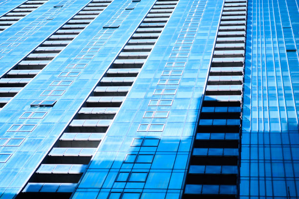 城市玻璃摩天大楼建筑图片下载