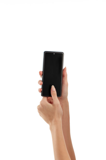 女性在白色背景下使用手机图片下载