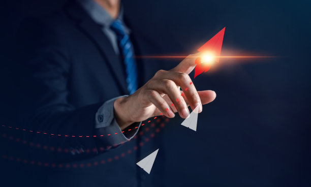 具有火箭图标领导理念的商人。捷径指数增长或复利，投资快车道，财富或收入上升图增加利润金融。图片下载