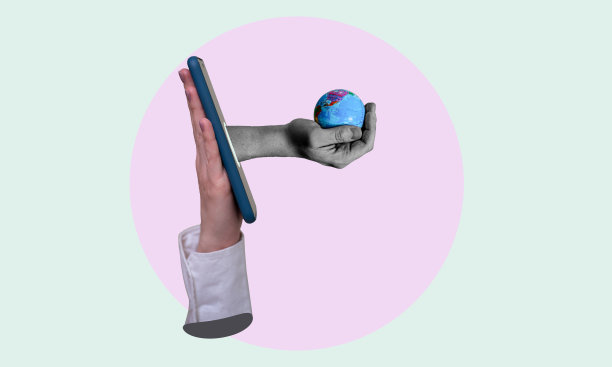 艺术拼贴画，一个女人的手从她的手机里伸出来，把地球，全球网络弄得一团糟。图片下载