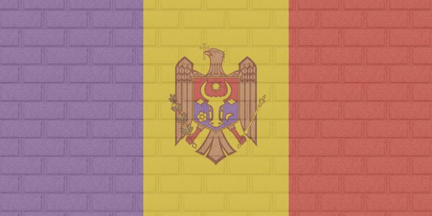 砖墙上绘有摩尔多瓦国旗图片下载