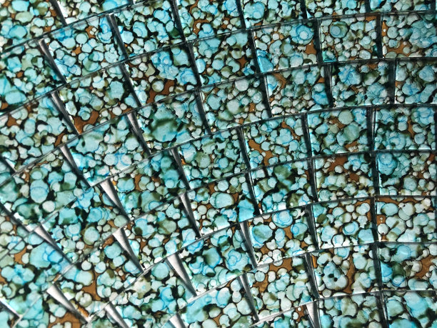 蓝色眼镜马赛克图片下载