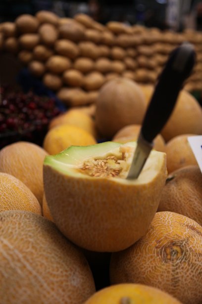 集市上的瓜果图片下载