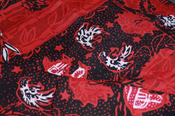 红色蜡染布图片下载