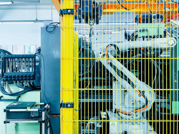 智能工厂的工业概念自动化机器人过程在生产图片下载