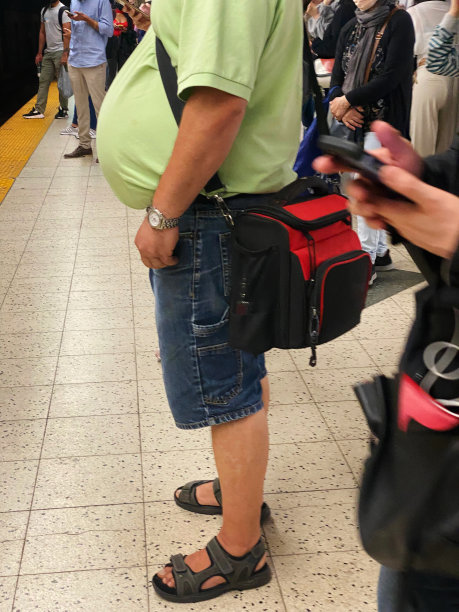 等地铁图片下载