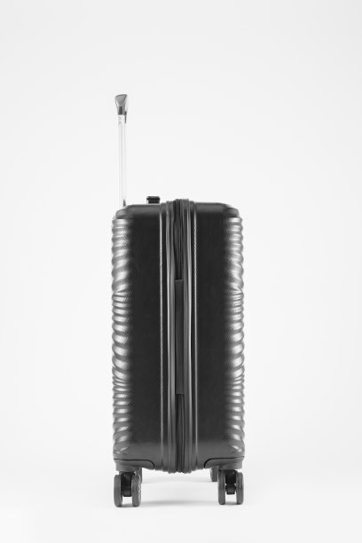 白色背景的黑色行李箱图片下载