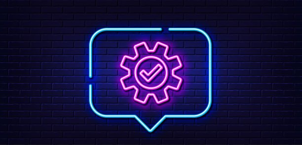 齿轮线性图标，认证服务标志霓虹灯对话气泡矢量图图片下载