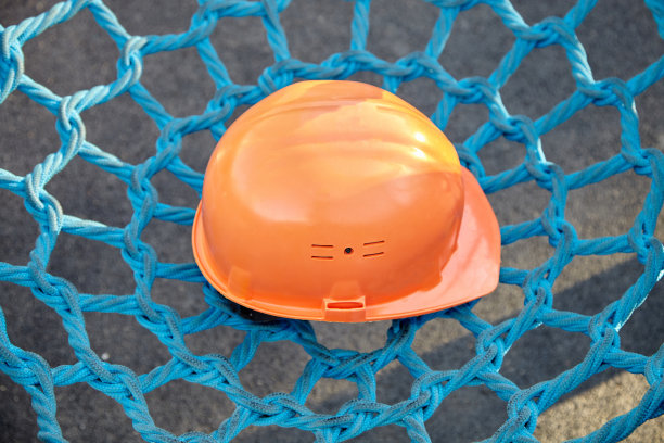 保护头部的头盔。图片下载