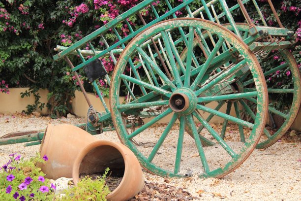 一辆旧马车图片下载