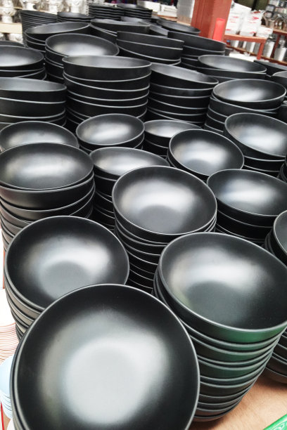 黑色的碗图片下载