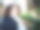 年轻漂亮的女子肖像在户外图片下载