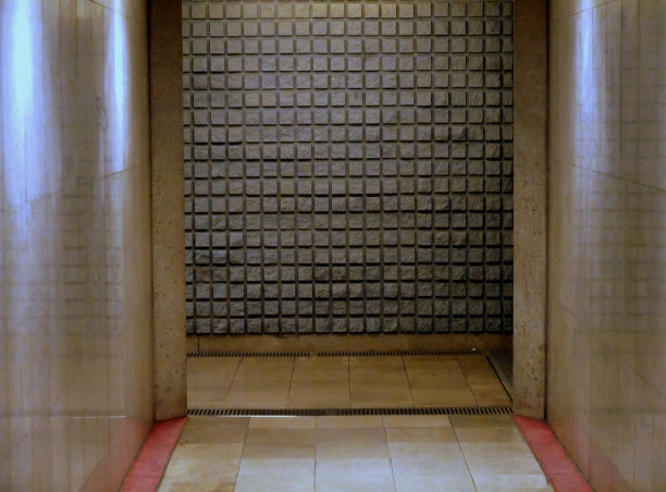 米兰地铁图片下载