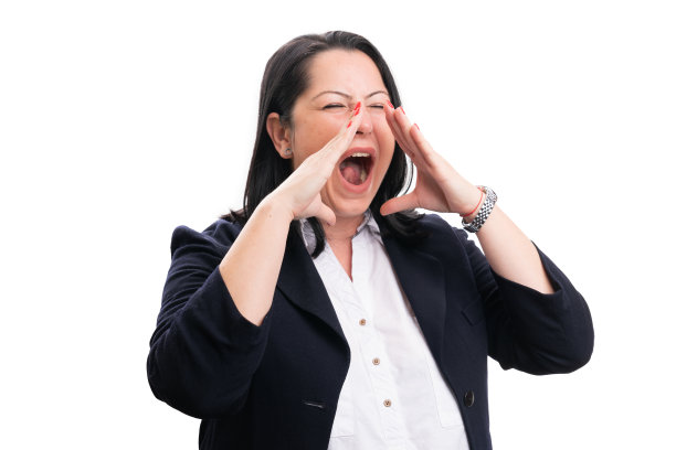 女企业家用文案空间做呐喊手势图片下载