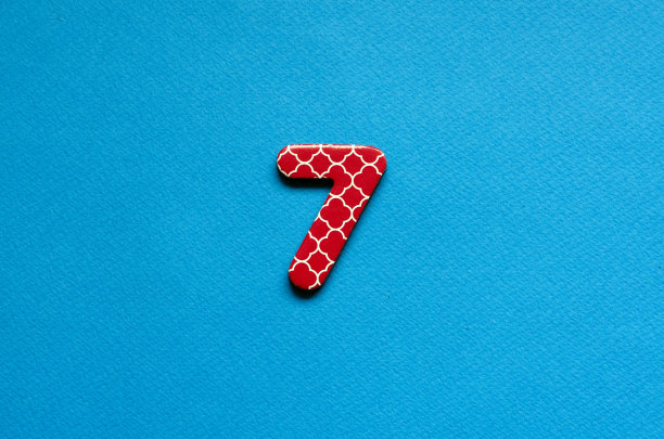蓝色纸背景的7号图片下载