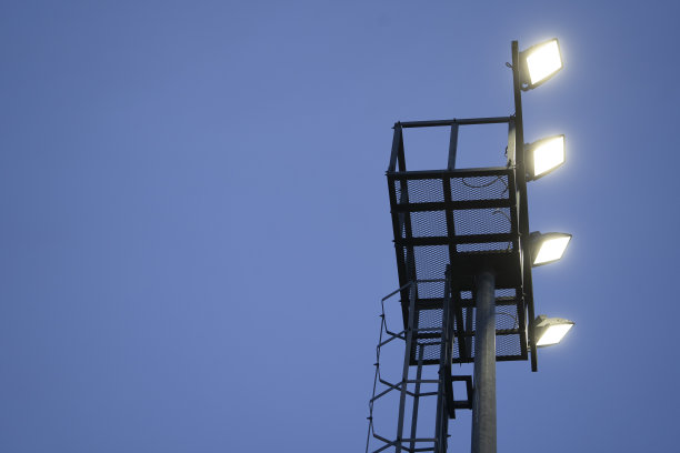 足球场大灯杆图片下载