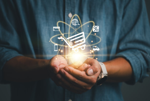 手显示虚拟信息图形购物车和购物，商业，金融图标，技术网上购物的商业概念。电子商务，电子支付，使支付在线横断面。图片下载