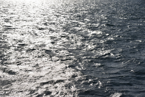 函馆湾邮轮，北海道，日本图片下载