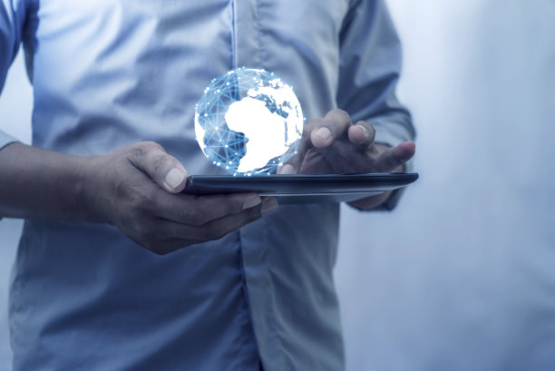 科技时代人们，现代科技的使用图片下载