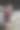 一个快乐的白人男子站在停车场的白天图片下载