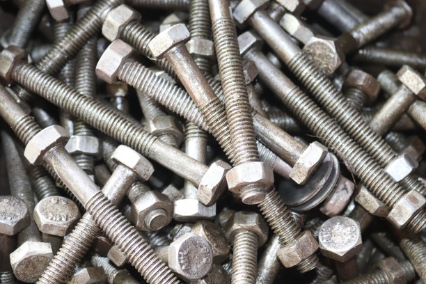 村里车间最大尺寸的螺母图片下载