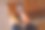 脚底筋膜炎支架放在咖啡桌上图片下载