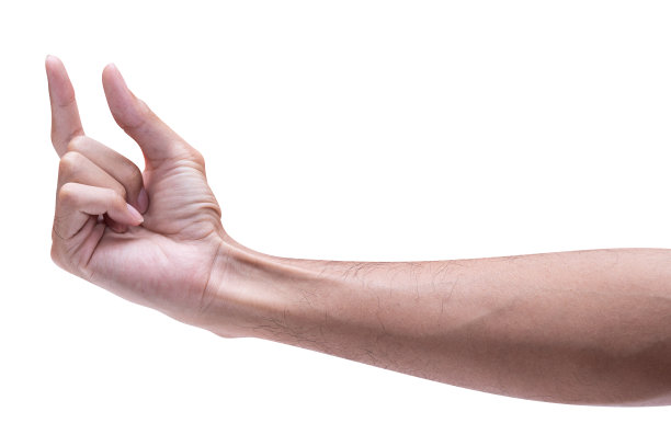 男性用手在白色背景上挑选一些孤立的东西。图片下载