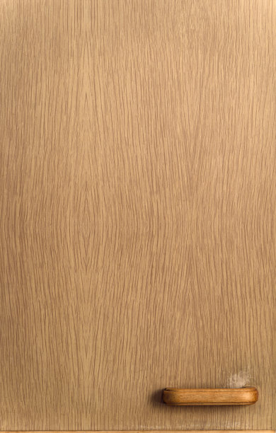 旧旧的木制厨柜门，关上。图片下载