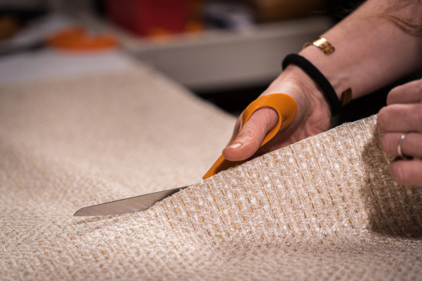 女人在工作，室内装饰图片下载