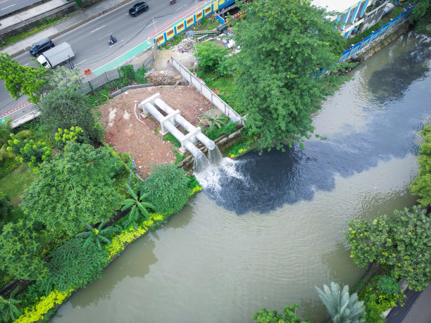 新建的城市公园之美图片下载