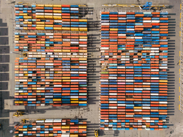 集装箱的俯视图。图片下载