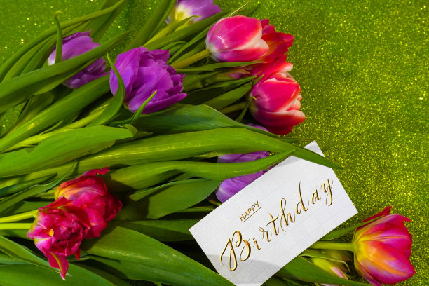 明信片，互联网横幅上写着生日问候，上面写着题词——生日快乐图片下载