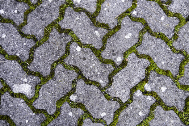 街上的旧鹅卵石图片下载