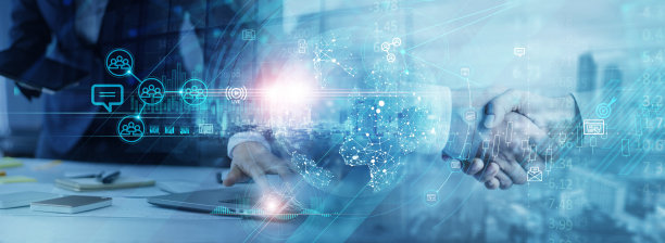 数字在线营销，商人使用笔记本电脑并分析全球数字业务网络上的销售数据经济增长，业务战略和规划，数据交换，合作伙伴和团队合作。图片下载