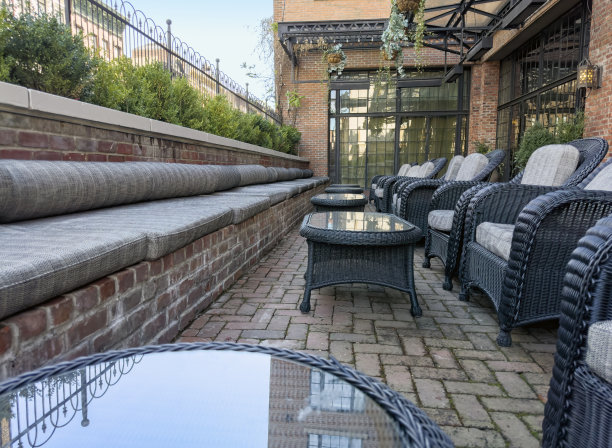 院子里的细节图片下载