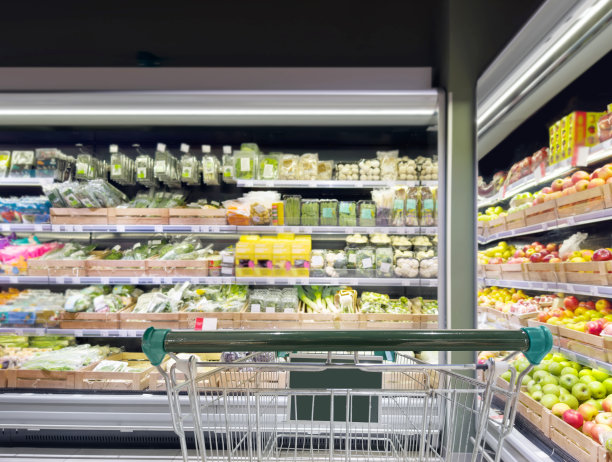 在市场上买水果图片下载