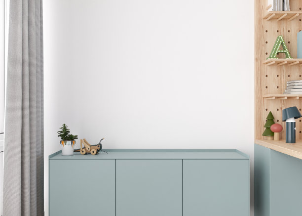 墙壁模拟在儿童房。复制空间的艺术作品，图片，海报或贴纸。儿童房模型。空白的白墙，近距离观看。餐具柜上的空白处展示玩具、产品。3 d渲染。图片下载