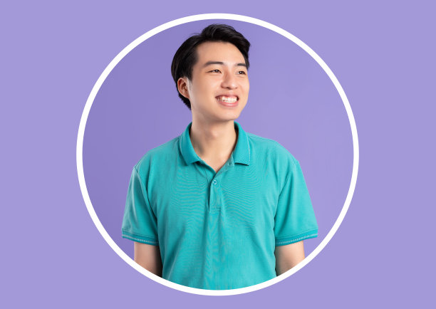 亚洲男子肖像紫色背景图片下载