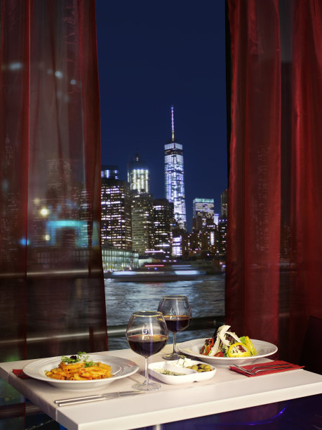 浪漫晚餐，纽约风景图片下载