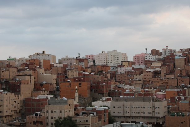 麦加山上的旧居民区：土坯房图片下载