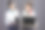空姐展示数码平板电脑和笔记本电脑屏幕图片下载