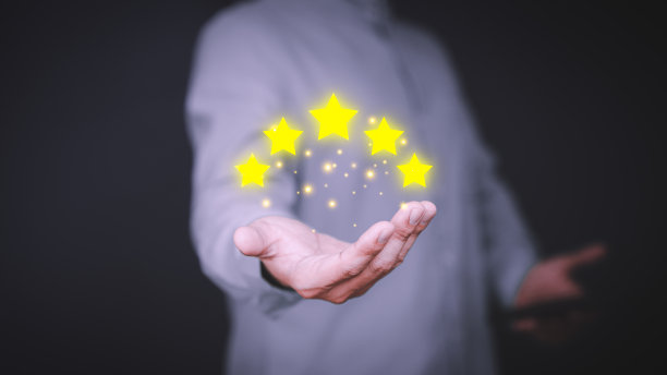 对客户满意度调查，五星评价，客户评价反馈，服务评价满意度和推荐概念给予积极评价。图片下载