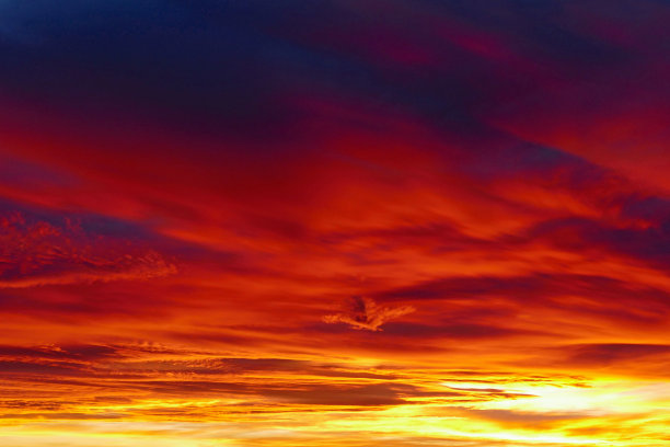 火红的橙色日落天空图片下载