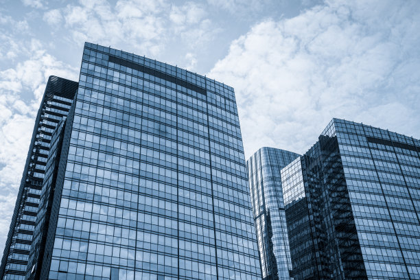 中国城市中心的建筑综合体图片下载