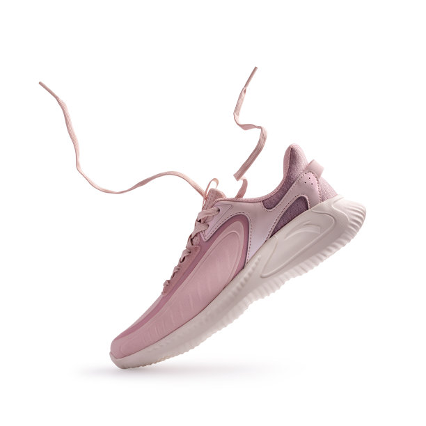 粉色运动鞋或运动鞋图片下载