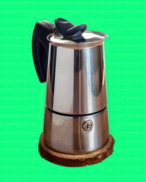 间歇泉意大利咖啡机由钢制成，圆形，塑料手柄图片下载